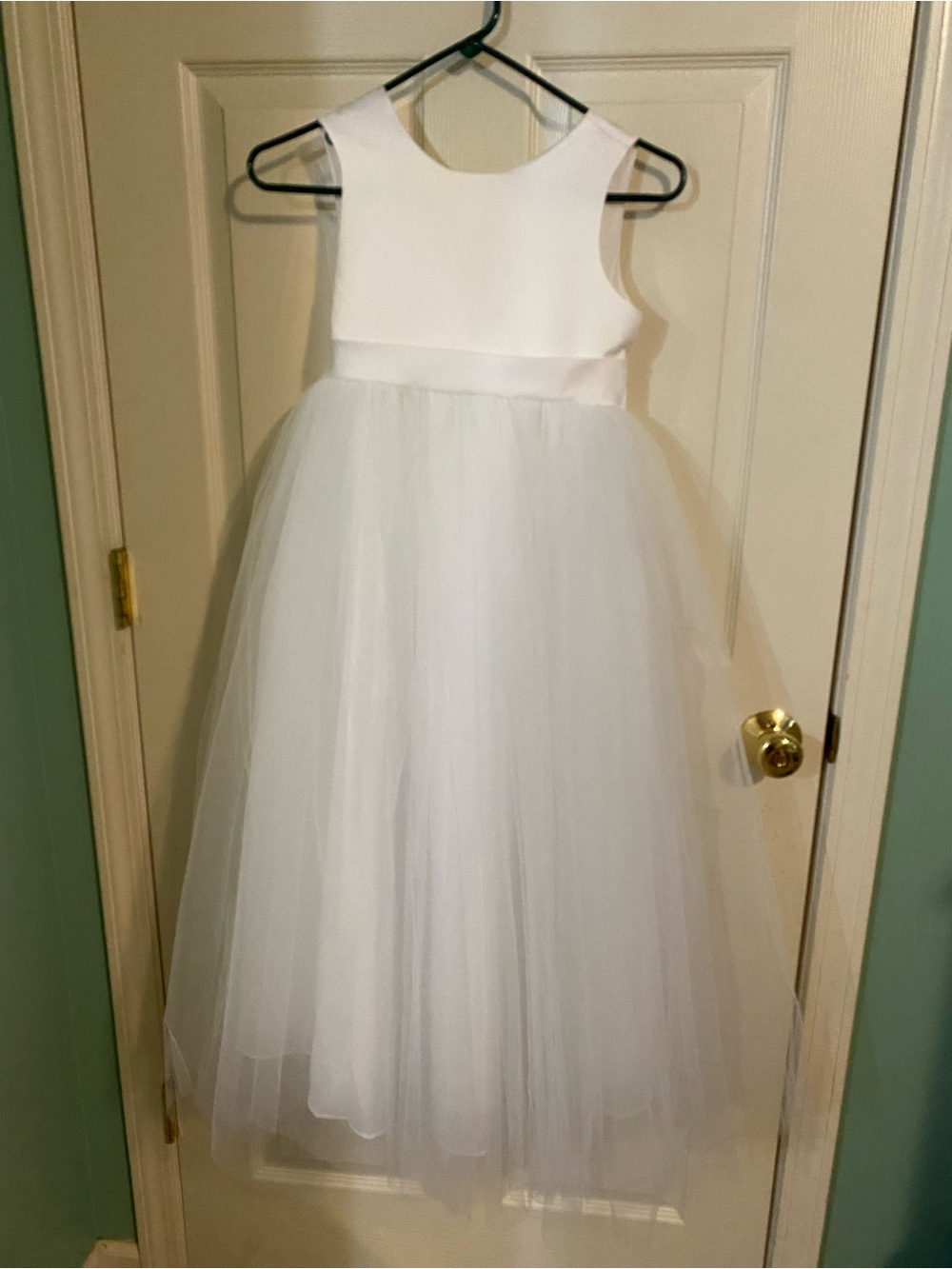 Classic White Tulle Flower Girl Dress